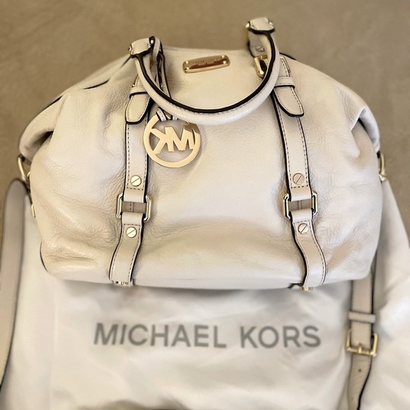 Michael Kors Leather Vanilla Satchel Handbag - Medium - Picture 2 of 12